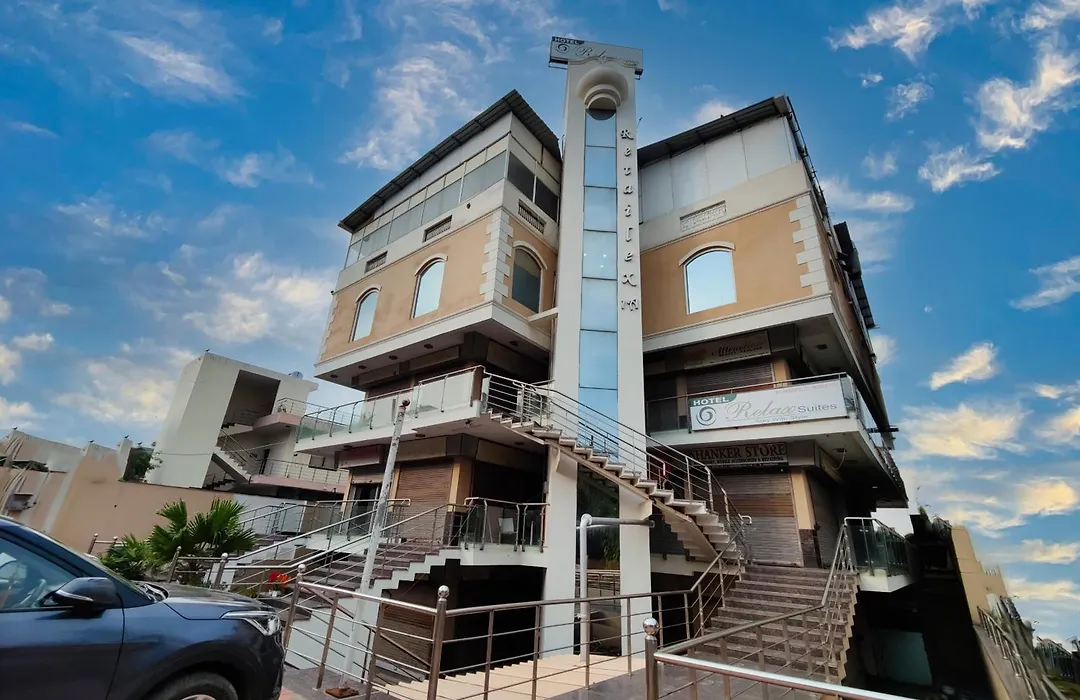 Hotel The Emporio A Boutique Rooms Near Anand Vihar Vaishali Ghaziabad-1