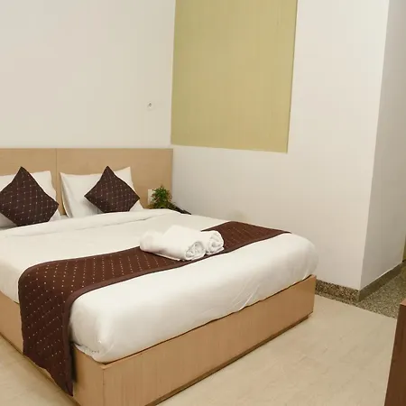 Hotel The Emporio A Boutique Rooms Near Anand Vihar Vaishali Ghaziabad-2